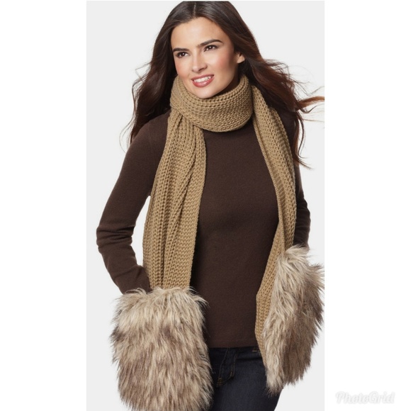 Michael Kors Brown Knit Scarf Faux Fur Pockets - Picture 1 of 7